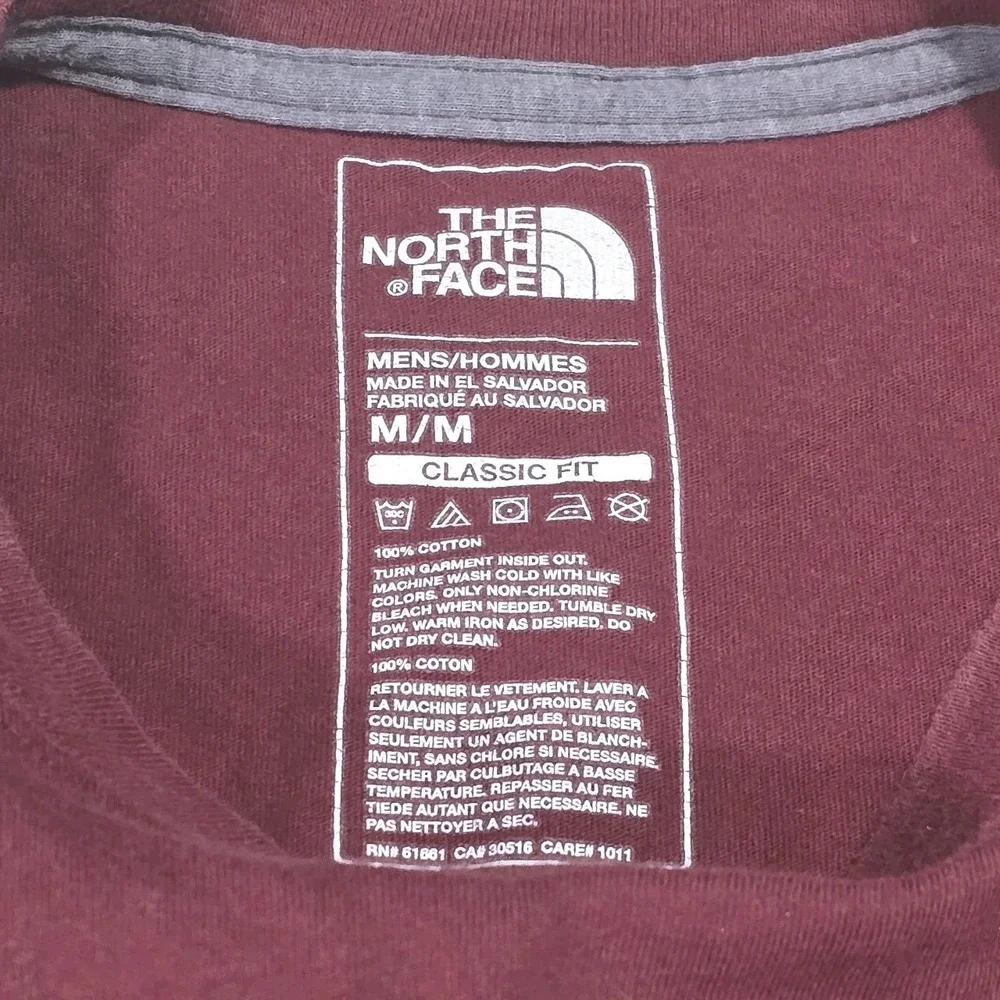 The North Face Pocket T-Shirt Mens Classic Fit Monogram‎ Logo Maroon Medium M